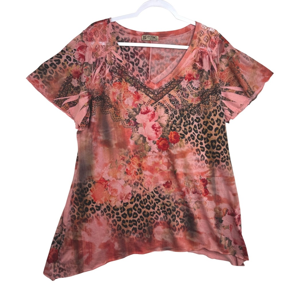 Floral Leopard Mixed Media V-Neck Top Terracotta Coral Short Sleeve Tee - Picture 1 of 7